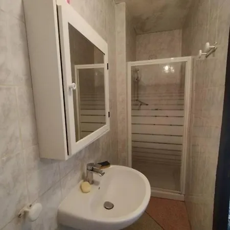 Proche De La A L'aygade Apartment *